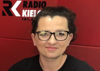 02.08.2020. Sandomierz. Na zdjęciu:  Justyna Wesołowska - projektantka mody, właścicielka atelier Gamon / Grażyna Szlęzak-Wójcik / Radio Kielce