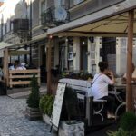 30.08.2020 Sandomierz. Turyści zwiedzają miasto / Grażyna Szlęzak-Wójcik / Radio Kielce