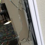 07.08.2020. Kielce. Ślichowice. Zniszczenia po działaniu wandali / słuchacze Radia Kielce