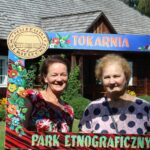 30.08.2020. Tokarnia. Gala finałowa konkursu „Jawor - u źródeł kultury”. Zdjęcia publiczności / Faustyna Terelak / Radio Kielce