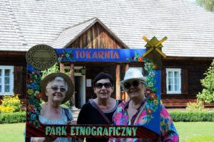 30.08.2020. Tokarnia. Gala finałowa konkursu „Jawor - u źródeł kultury”. Zdjęcia publiczności / Faustyna Terelak / Radio Kielce