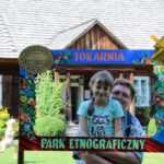 30.08.2020. Tokarnia. Gala finałowa konkursu „Jawor - u źródeł kultury”. Zdjęcia publiczności / Faustyna Terelak / Radio Kielce