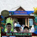 30.08.2020. Tokarnia. Gala finałowa konkursu „Jawor - u źródeł kultury”. Zdjęcia publiczności / Faustyna Terelak / Radio Kielce