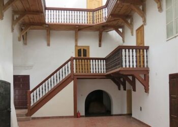 Jarosław. Dziedziniec kamienicy przy Rynku 14 / Wikipedia