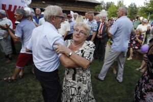 30.08.2020. Tokarnia. Gala finałowa konkursu „Jawor - u źródeł kultury” / Jarosław Kubalski / Radio Kielce