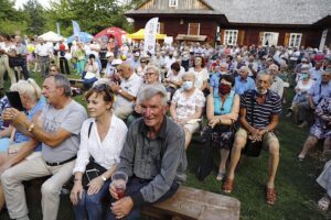 30.08.2020. Tokarnia. Gala finałowa konkursu „Jawor - u źródeł kultury” / Jarosław Kubalski / Radio Kielce