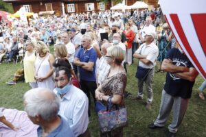 30.08.2020. Tokarnia. Gala finałowa konkursu „Jawor - u źródeł kultury” / Jarosław Kubalski / Radio Kielce