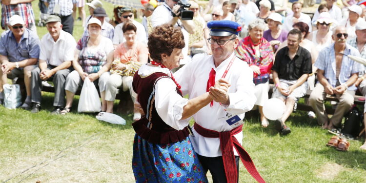 Tokarnia. Finał konkursu Radia Kielce „Jawor - u źródeł kultury” / Jarosław Kubalski / Radio Kielce