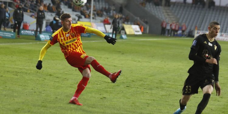 08.02.2020 Kielce. Mecz Korona Kielce - Górnik Zabrze. Jacek Kiełb / Jarosław Kubalski / Radio Kielce