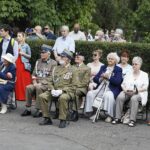01.08.2020 Kielce. Uroczystości pod pomnikiem  "Harcerzom poległym za Ojczyznę" na Skwerze Szarych Szeregów w 76. rocznicę wybuchu Powstania Warszawskiego / Jarosław Kubalski / Radio Kielce