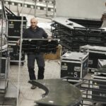 04.08.2020 Kielce. Amfiteatr na Kadzielni. Budowa sceny na Festiwal Muzyki Tanecznej / Jarosław Kubalski / Radio Kielce