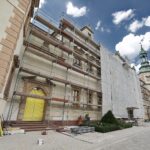 07.08.2020 Kielce. Pałac Biskupów Krakowskich. Muzeum Narodowe. Remont elewacji / Jarosław Kubalski / Radio Kielce