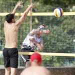 08.08.2020 Kielce. Basen przy ulicy Szczecińskiej. Turniej siatkówki plażowej / Jarosław Kubalski / Radio Kielce