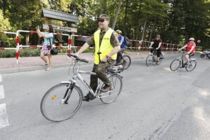 08.08.2020 Zagnańsk. Rajd rowerowy szlakiem Brygady Świętokrzyskiej Narodowych Sił Zbrojnych / Jarosław Kubalski / Radio Kielce