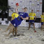 23.08.2020 Kielce. Festiwal sportów plażowych na Kadzielni. Mecz pokazowy plażowej piłki ręcznej w wykonaniu Łomża Vive Kielce / Jarosław Kubalski / Radio Kielce