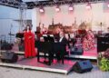 02.08.2020 Kielce. Święto Placu Moniuszki. Koncert "Z muzyką przez Kielce". Marzena Trzebińska i Artur Jaroń / Jarosław Kubalski / Radio Kielce