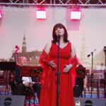 02.08.2020 Kielce. Święto Placu Moniuszki. Koncert "Z muzyką przez Kielce". Marzena Trzebińska / Jarosław Kubalski / Radio Kielce