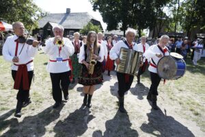 30.08.2020 Tokarnia. Gala finałowa konkursu „Jawor - u źródeł kultury” / Jarosław Kubalski / Radio Kielce