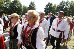 30.08.2020 Tokarnia. Gala finałowa konkursu „Jawor - u źródeł kultury” / Jarosław Kubalski / Radio Kielce