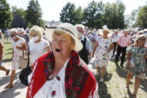 30.08.2020 Tokarnia. Gala finałowa konkursu „Jawor - u źródeł kultury” / Jarosław Kubalski / Radio Kielce