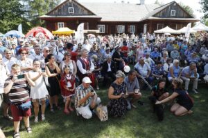 30.08.2020 Tokarnia. Gala finałowa konkursu „Jawor - u źródeł kultury” / Jarosław Kubalski / Radio Kielce