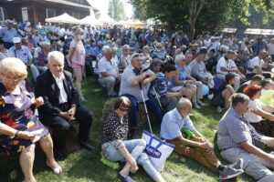 30.08.2020. Tokarnia. Gala finałowa konkursu „Jawor - u źródeł kultury” / Jarosław Kubalski / Radio Kielce