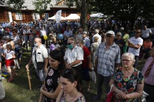 30.08.2020. Tokarnia. Gala finałowa konkursu „Jawor - u źródeł kultury” / Jarosław Kubalski / Radio Kielce