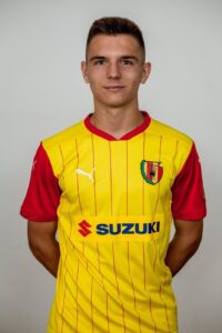 29. Dawid Lisowski - pomocnik / Korona Kielce