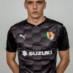37. Iwo Kaczmarski - pomocnik / Korona Kielce