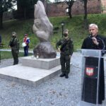 31.08.2020 Sandomierz. Uroczystości z okazji 40-lecia powstania NSZZ „Solidarność”. Skwer Solidarności w Sandomierzu. Na zdjęciu ks. Zygmunt Gil - proboszcz parafii katedralnej w Sandomierzu / Grażyna Szlęzak-Wójcik / Radio Kielce