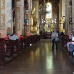 09.08.2020. Opatów. Spacer pn. „Opatowskie zakątki” / Emilia Sitarska / Radio Kielce