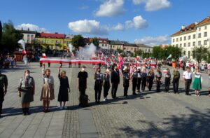 01.08.2020 Ostrowiec. 76. rocznica wybuchu Powstania Warszawskiego / Emilia Sitarska / Radio Kielce