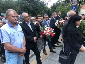 31.08.2020 Sandomierz. Uroczystości z okazji 40-lecia powstania NSZZ „Solidarność”. Skwer Solidarności w Sandomierzu. Na zdjęciu pierwszy z lewej Kazimierz Plachimowicz - działacz NSZZ Solidarność / Grażyna Szlęzak-Wójcik / Radio Kielce