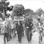 Marsz Szlakiem I Kompanii Kadrowej w 1981 r. Wymarsz z Krakowa (6 sierpnia 1981). Pierwszy szereg, od lewej: Wojciech Ziembiński, Józef Teliga (komendant marszu), Piotr Maria Boroń, Włodzimierz Steckiewicz. Drugi szereg: Przemysław Witek, Jerzy Żebrowski. 3 szereg: Wojciech Pęgiel / z zasobu IPN