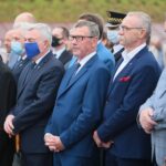 27.08.2020 Kielce. Otwarcie zmodernizowanego dworca autobusowego. Na zdjęciu (od lewej): biskup Marian Florczyk, Andrzej Bętkowski - marszałek województwa świętokrzyskiego, Henryk Milcarz - prezes Wodociągów Kieleckich, Tomasz Lato - wójt Masłowa, Wojciech Lubawski - prezes zarządu Uzdrowisko Busko-Zdrój S.A. / Wiktor Taszłow / Radio Kielce