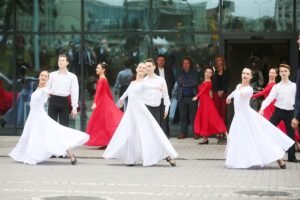 27.08.2020 Kielce. Otwarcie zmodernizowanego dworca autobusowego / Wiktor Taszłow / Radio Kielce