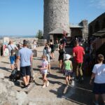 30.08.2020. Chęciny. Piknik na zamku / Wiktor Taszłow / Radio Kielce