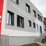 31.08.2020. Wola Morawicka. Otwarcie nowej szkoły i przedszkola / Wiktor Taszłow / Radio Kielce