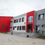 31.08.2020. Wola Morawicka. Otwarcie nowej szkoły i przedszkola / Wiktor Taszłow / Radio Kielce