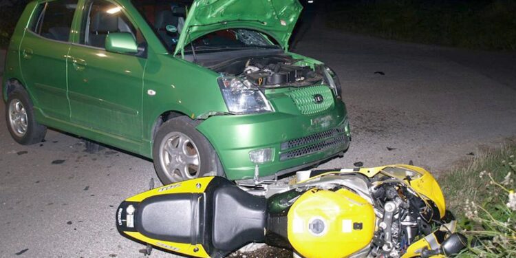 28.08.2020. Wypadek w miejscowości Truskolasy / Komenda Powiatowa Policji w Opatowie