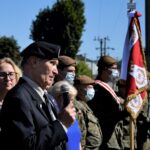 12.09.2020 Bodzentyn. Nadanie rondu imienia Żołnierzy Ponurego i Nurta. Przemawia podpułkownik Tadeusz Barański / st.szer. OT Daniel WOŚ