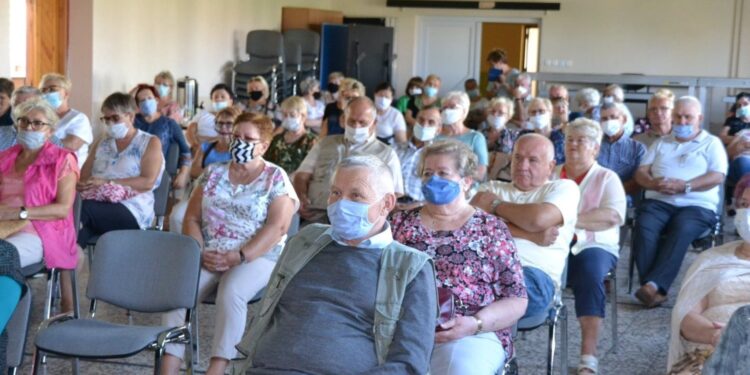 Małogoszcz. Spotkanie dotyczące powołania Gminnej Rady Seniorów / UMiG Małogoszcz