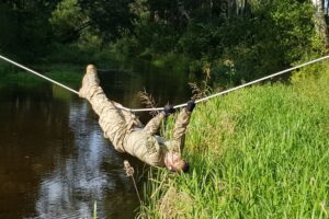 05.09.2020. Małogoszcz. Ćwiczenia Szkolnej Grupy Przysposobienia Obronnego ORLĘTA POLAND COMMANDO LOK SURVIVAL-MILITARY / Jacek Szymański