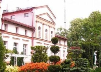 Wszystkie Benedyktynki prowadzące Dom Pomocy Społecznej w Pachowie są zakażone koronawirusem / DPS Parchowo