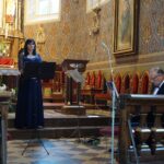 18.09.2020. Szaniec. XXVI Międzynarodowy Festiwal Muzyczny im. Krystyny Jamroz w Busku Zdroju. Benefis Jerzego Cygana w kościele w Szańcu. Na zdjęciu: Marzena Trzebińska, Artur Jaroń / Dorota Klusek / Radio Kielce