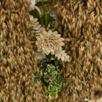 03.09.2020. Skórnice. Wieniec dożynkowy w postaci figury Matki Bożej / Magdalena Galas-Klusek / Radio Kielce