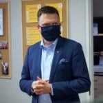 10.09.2020. Kielce. Otwarcie biura stowarzyszenia Polska 2050. Na zdjęciu: Szymon Hołownia / Michał Kita / Radio Kielce