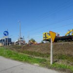 08.09.2020. Skroniów. Zamknięty przejazd kolejowy / Grzegorz Wileczek