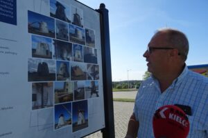 14.09.2020 Krasocin. Muzeum Chleba powstające w 100-letnim wiatraku. Na zdjęciu Ireneusz Gliściński - wójt Krasocina / Ewa Pociejowska-Gawęda / Radio Kielce