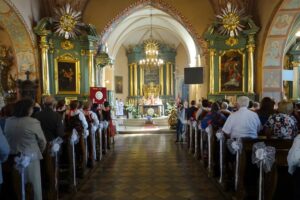 13.09.2020. Jędrzejów. Dożynki. Msza święta w kościele Św. Trójcy / Ewa Pociejowska-Gawęda / Radio Kielce